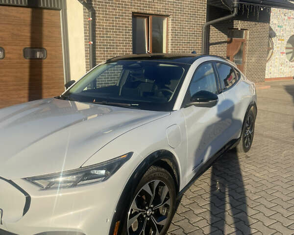 Форд Mustang Mach-E 2021 у Коломые на Automoto.ua Сірий Форд Mustang Mach-E, об'ємом двигуна 0 л та пробігом 67 тис. км за 26000 $, фото 42 на Automoto.ua