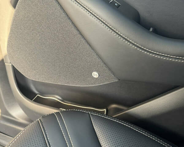 Серый Форд Mustang Mach-E, объемом двигателя 0 л и пробегом 59 тыс. км за 25500 $, фото 41 на Automoto.ua