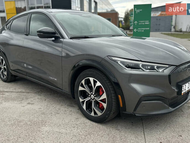 Сірий Форд Mustang Mach-E, об'ємом двигуна 0 л та пробігом 76 тис. км за 25500 $, фото 7 на Automoto.ua