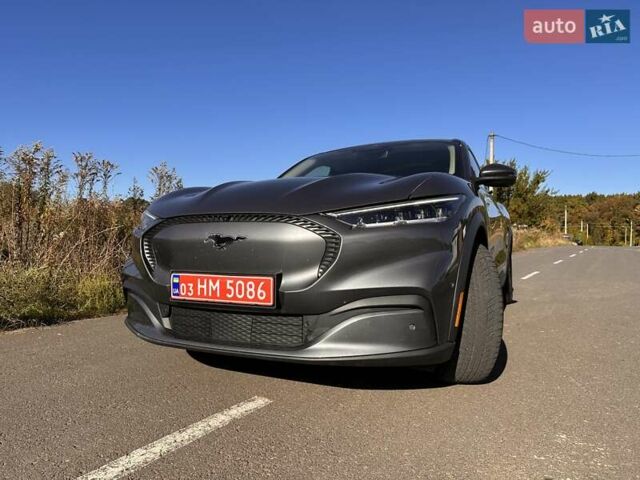 Форд Mustang Mach-E 2021 в Луцке на Automoto.ua Серый Форд Mustang Mach-E, объемом двигателя 0 л и пробегом 96 тыс. км за 29500 $, фото 1 на Automoto.ua