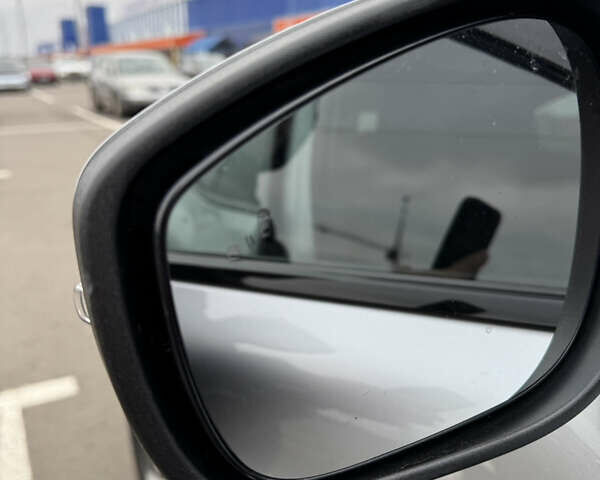 Серый Форд Mustang Mach-E, объемом двигателя 0 л и пробегом 48 тыс. км за 21800 $, фото 19 на Automoto.ua