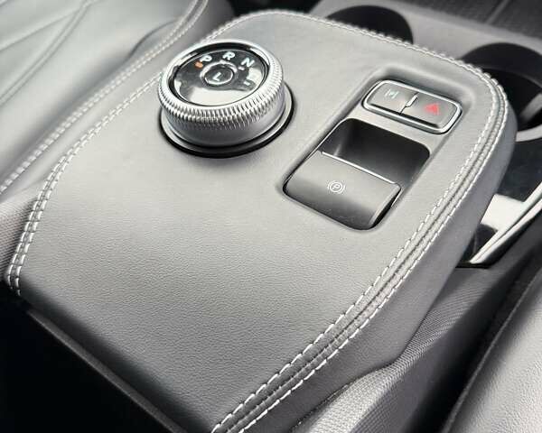 Сірий Форд Mustang Mach-E, об'ємом двигуна 0 л та пробігом 181 тис. км за 22600 $, фото 35 на Automoto.ua