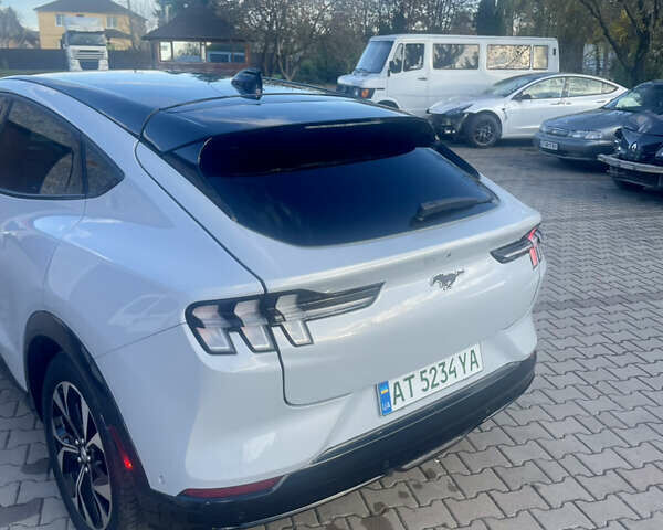 Форд Mustang Mach-E 2021 у Коломые на Automoto.ua Сірий Форд Mustang Mach-E, об'ємом двигуна 0 л та пробігом 67 тис. км за 26000 $, фото 15 на Automoto.ua