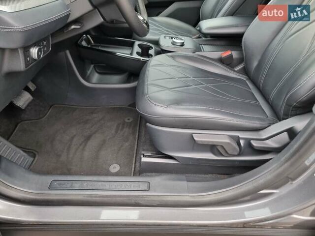 Серый Форд Mustang Mach-E, объемом двигателя 0 л и пробегом 175 тыс. км за 21900 $, фото 20 на Automoto.ua