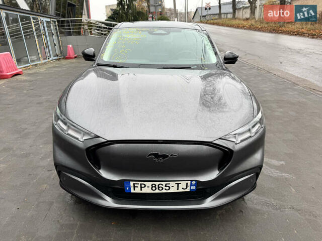 Серый Форд Mustang Mach-E, объемом двигателя 0 л и пробегом 86 тыс. км за 24000 $, фото 4 на Automoto.ua