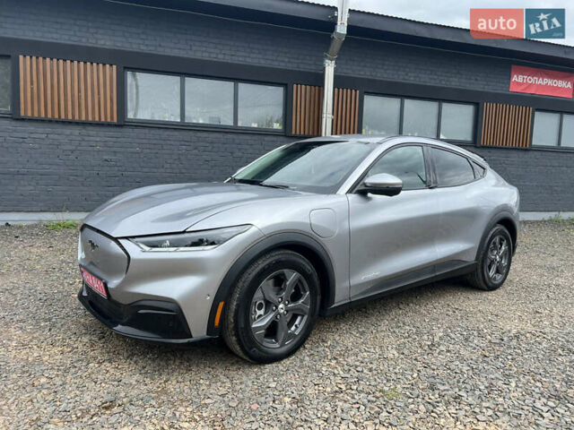 Форд Mustang Mach-E 2021 в Луцке на Automoto.ua Серый Форд Mustang Mach-E, объемом двигателя 0 л и пробегом 36 тыс. км за 22200 $, фото 1 на Automoto.ua