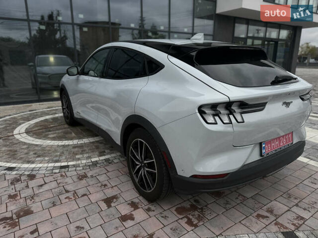 Серый Форд Mustang Mach-E, объемом двигателя 0 л и пробегом 76 тыс. км за 20999 $, фото 20 на Automoto.ua