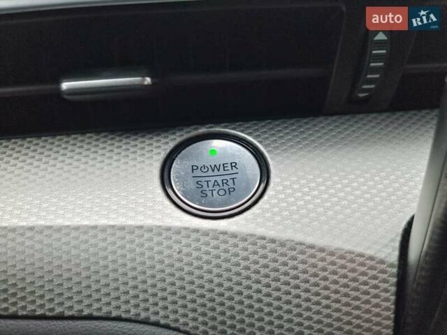 Серый Форд Mustang Mach-E, объемом двигателя 0 л и пробегом 175 тыс. км за 21900 $, фото 24 на Automoto.ua