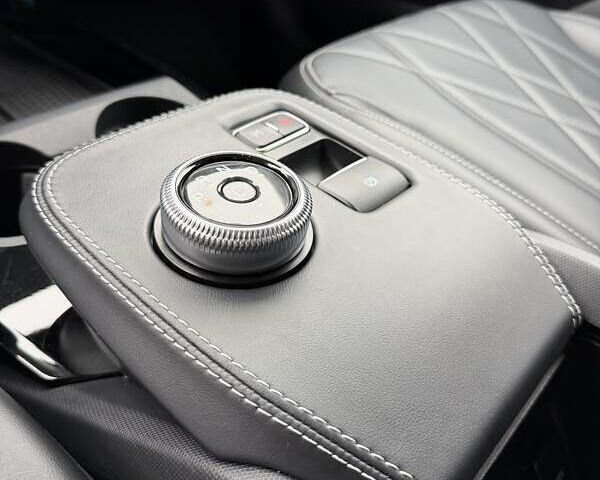 Сірий Форд Mustang Mach-E, об'ємом двигуна 0 л та пробігом 181 тис. км за 22600 $, фото 36 на Automoto.ua