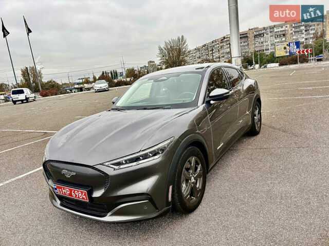 Форд Mustang Mach-E 2021 в Киеве на Automoto.ua Серый Форд Mustang Mach-E, объемом двигателя 0 л и пробегом 83 тыс. км за 22950 $, фото 7 на Automoto.ua