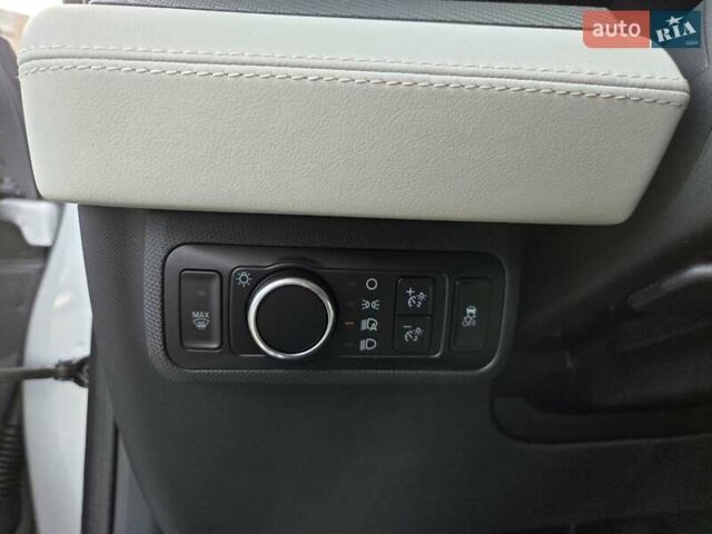 Сірий Форд Mustang Mach-E, об'ємом двигуна 0 л та пробігом 43 тис. км за 25000 $, фото 13 на Automoto.ua