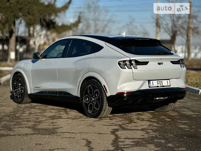 Сірий Форд Mustang Mach-E, об'ємом двигуна 0 л та пробігом 28 тис. км за 55800 $, фото 1 на Automoto.ua