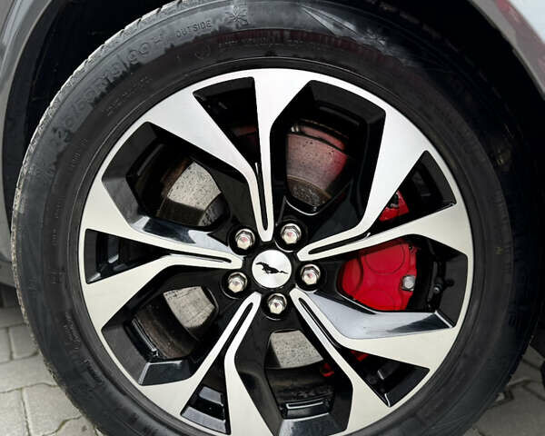 Сірий Форд Mustang Mach-E, об'ємом двигуна 0 л та пробігом 158 тис. км за 27772 $, фото 87 на Automoto.ua