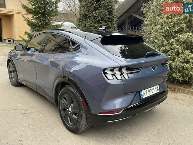 Серый Форд Mustang Mach-E, объемом двигателя 0 л и пробегом 79 тыс. км за 12900 $, фото 8 на Automoto.ua
