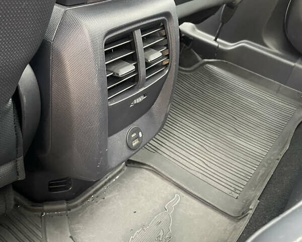 Форд Mustang Mach-E 2021 у Коломые на Automoto.ua Сірий Форд Mustang Mach-E, об'ємом двигуна 0 л та пробігом 67 тис. км за 26000 $, фото 21 на Automoto.ua