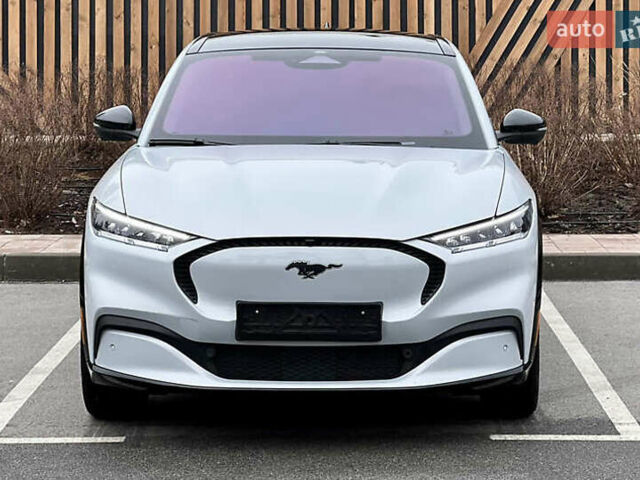 Сірий Форд Mustang Mach-E, об'ємом двигуна 0 л та пробігом 41 тис. км за 22000 $, фото 13 на Automoto.ua