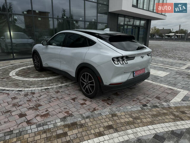 Серый Форд Mustang Mach-E, объемом двигателя 0 л и пробегом 76 тыс. км за 20999 $, фото 17 на Automoto.ua