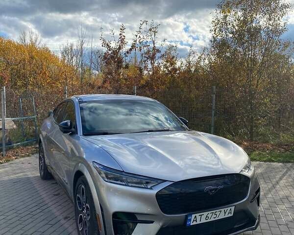 Сірий Форд Mustang Mach-E, об'ємом двигуна 0 л та пробігом 66 тис. км за 27300 $, фото 7 на Automoto.ua