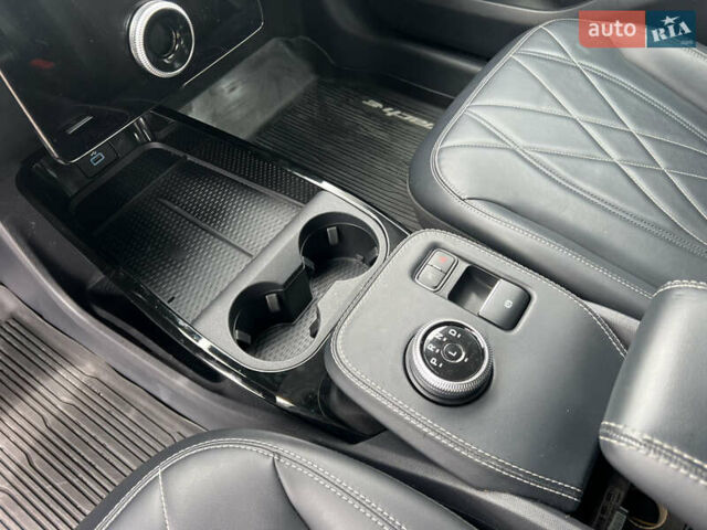 Форд Mustang Mach-E 2021 в Луцке на Automoto.ua Серый Форд Mustang Mach-E, объемом двигателя 0 л и пробегом 36 тыс. км за 22200 $, фото 21 на Automoto.ua