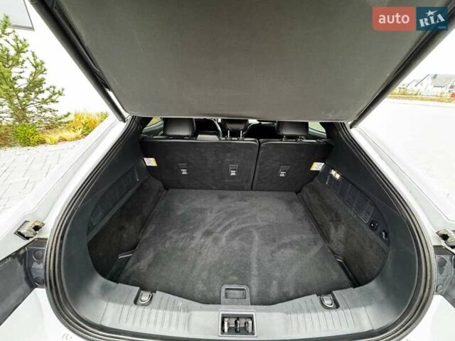 Серый Форд Mustang Mach-E, объемом двигателя 0 л и пробегом 60 тыс. км за 20800 $, фото 11 на Automoto.ua