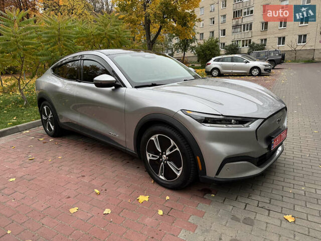 Серый Форд Mustang Mach-E, объемом двигателя 0 л и пробегом 46 тыс. км за 22500 $, фото 6 на Automoto.ua