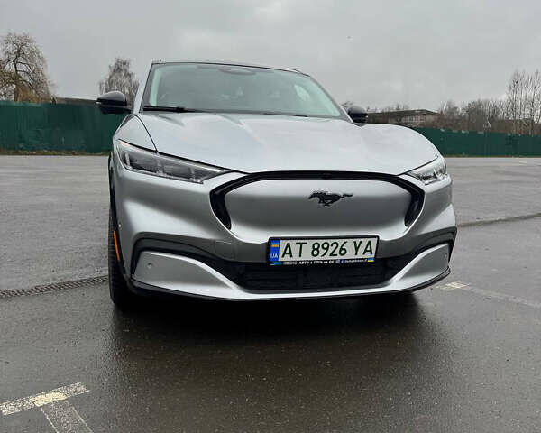 Серый Форд Mustang Mach-E, объемом двигателя 0 л и пробегом 73 тыс. км за 25000 $, фото 2 на Automoto.ua