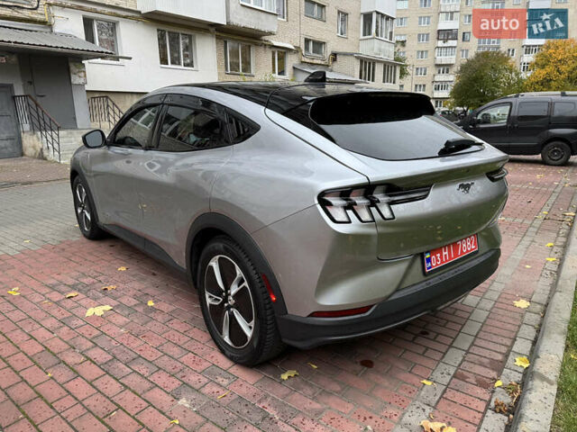 Серый Форд Mustang Mach-E, объемом двигателя 0 л и пробегом 46 тыс. км за 22500 $, фото 9 на Automoto.ua