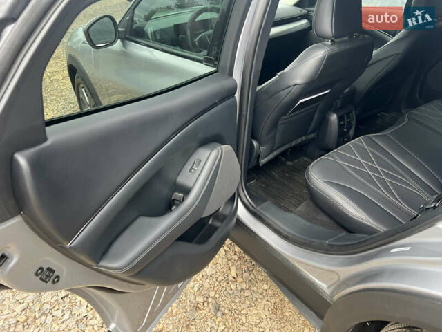 Форд Mustang Mach-E 2021 в Луцке на Automoto.ua Серый Форд Mustang Mach-E, объемом двигателя 0 л и пробегом 36 тыс. км за 22200 $, фото 24 на Automoto.ua