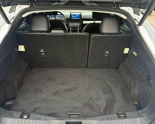 Серый Форд Mustang Mach-E, объемом двигателя 0 л и пробегом 110 тыс. км за 22900 $, фото 12 на Automoto.ua