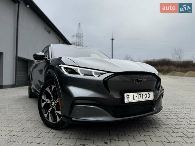 Сірий Форд Mustang Mach-E, об'ємом двигуна 0 л та пробігом 158 тис. км за 27772 $, фото 8 на Automoto.ua