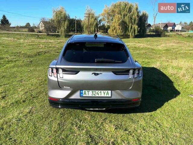 Серый Форд Mustang Mach-E, объемом двигателя 0 л и пробегом 48 тыс. км за 29000 $, фото 1 на Automoto.ua