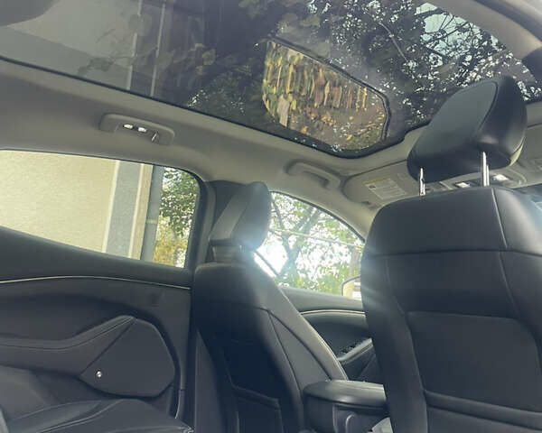 Форд Mustang Mach-E 2021 у Коломые на Automoto.ua Сірий Форд Mustang Mach-E, об'ємом двигуна 0 л та пробігом 67 тис. км за 26000 $, фото 25 на Automoto.ua