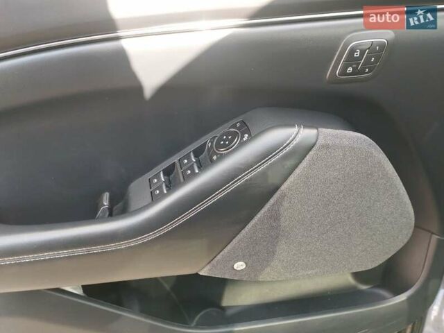 Серый Форд Mustang Mach-E, объемом двигателя 0 л и пробегом 86 тыс. км за 26100 $, фото 25 на Automoto.ua