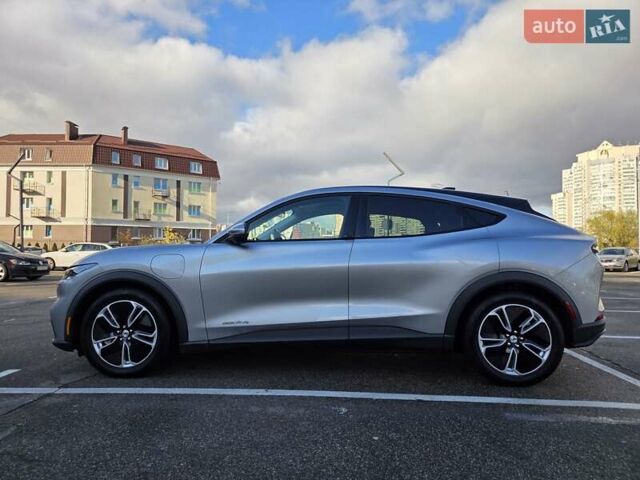 Сірий Форд Mustang Mach-E, об'ємом двигуна 0 л та пробігом 43 тис. км за 25000 $, фото 24 на Automoto.ua