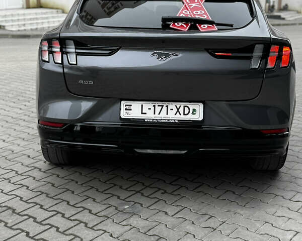 Сірий Форд Mustang Mach-E, об'ємом двигуна 0 л та пробігом 158 тис. км за 27772 $, фото 17 на Automoto.ua