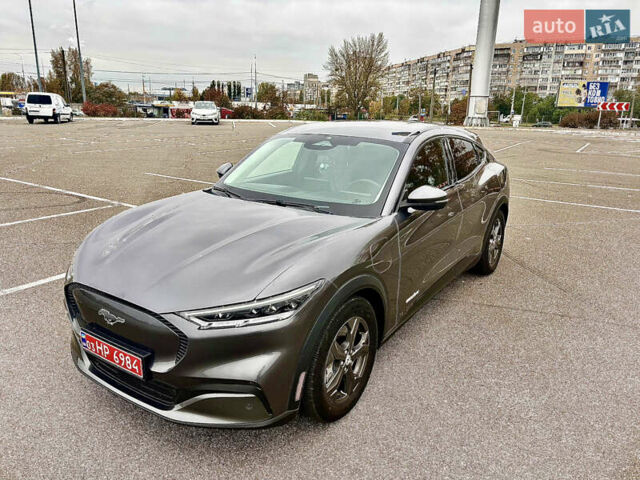 Форд Mustang Mach-E 2021 в Киеве на Automoto.ua Серый Форд Mustang Mach-E, объемом двигателя 0 л и пробегом 83 тыс. км за 22950 $, фото 15 на Automoto.ua