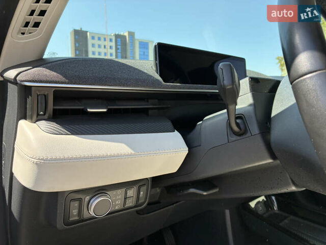 Серый Форд Mustang Mach-E, объемом двигателя 0 л и пробегом 48 тыс. км за 29000 $, фото 10 на Automoto.ua