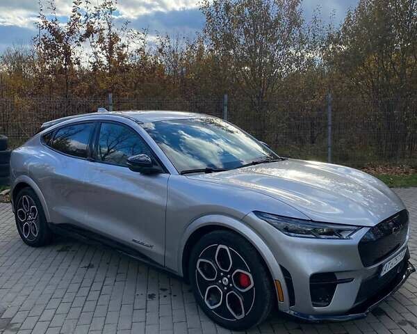 Сірий Форд Mustang Mach-E, об'ємом двигуна 0 л та пробігом 66 тис. км за 27300 $, фото 12 на Automoto.ua