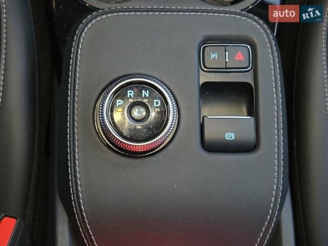 Серый Форд Mustang Mach-E, объемом двигателя 0 л и пробегом 48 тыс. км за 26000 $, фото 26 на Automoto.ua