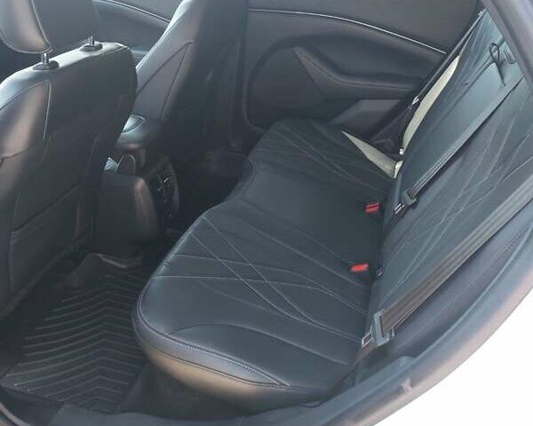 Серый Форд Mustang Mach-E, объемом двигателя 0 л и пробегом 61 тыс. км за 22900 $, фото 9 на Automoto.ua