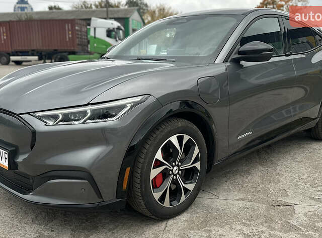 Сірий Форд Mustang Mach-E, об'ємом двигуна 0 л та пробігом 76 тис. км за 25500 $, фото 1 на Automoto.ua