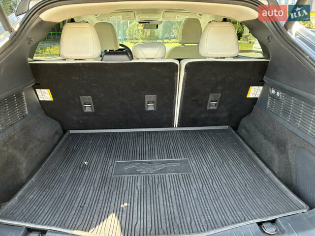 Серый Форд Mustang Mach-E, объемом двигателя 0 л и пробегом 48 тыс. км за 29000 $, фото 30 на Automoto.ua