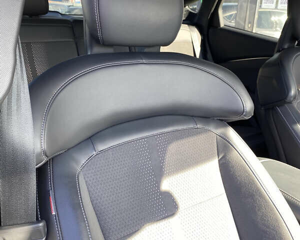 Серый Форд Mustang Mach-E, объемом двигателя 0 л и пробегом 35 тыс. км за 33900 $, фото 16 на Automoto.ua