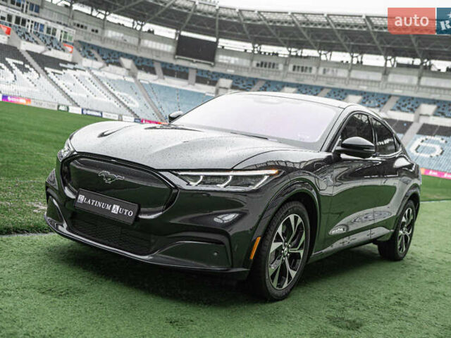 Серый Форд Mustang Mach-E, объемом двигателя 0 л и пробегом 23 тыс. км за 32900 $, фото 9 на Automoto.ua