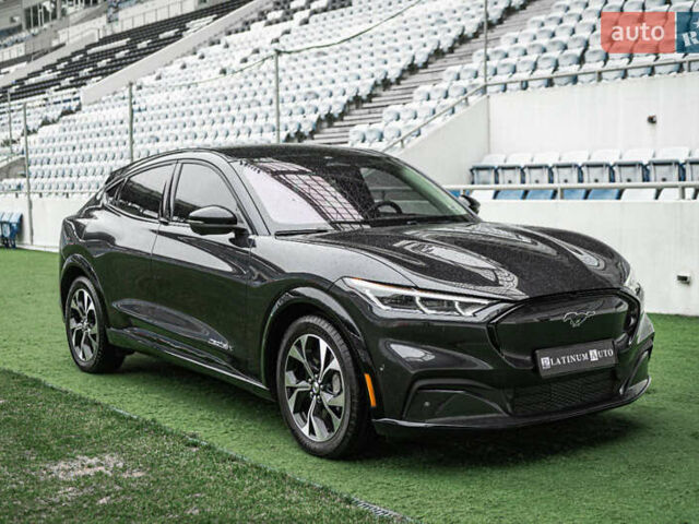 Серый Форд Mustang Mach-E, объемом двигателя 0 л и пробегом 23 тыс. км за 32900 $, фото 10 на Automoto.ua