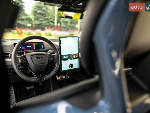 Сірий Форд Mustang Mach-E, об'ємом двигуна 0 л та пробігом 31 тис. км за 32900 $, фото 57 на Automoto.ua