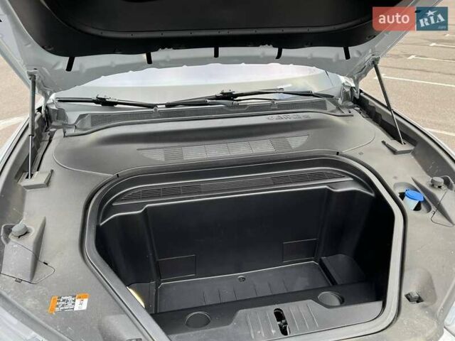 Сірий Форд Mustang Mach-E, об'ємом двигуна 0 л та пробігом 43 тис. км за 29999 $, фото 26 на Automoto.ua