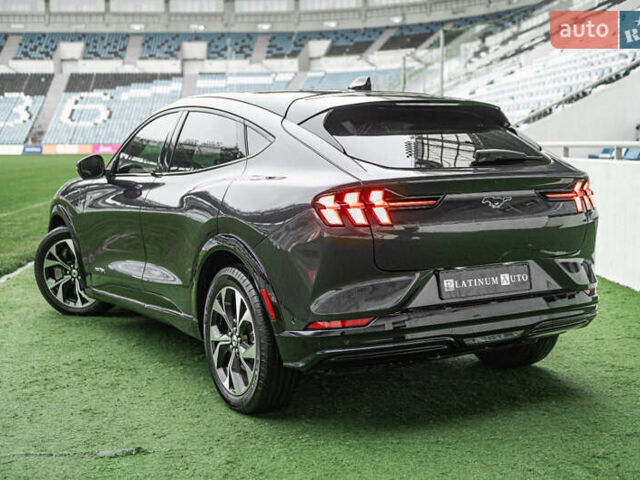 Серый Форд Mustang Mach-E, объемом двигателя 0 л и пробегом 23 тыс. км за 32900 $, фото 15 на Automoto.ua