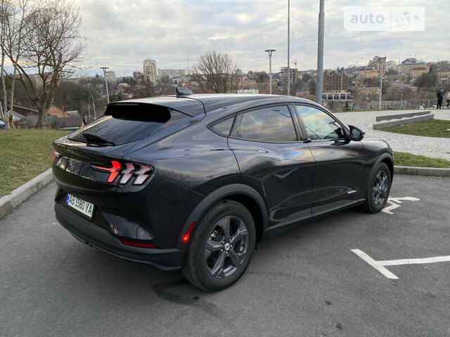 Сірий Форд Mustang Mach-E, об'ємом двигуна 0 л та пробігом 24 тис. км за 35500 $, фото 12 на Automoto.ua