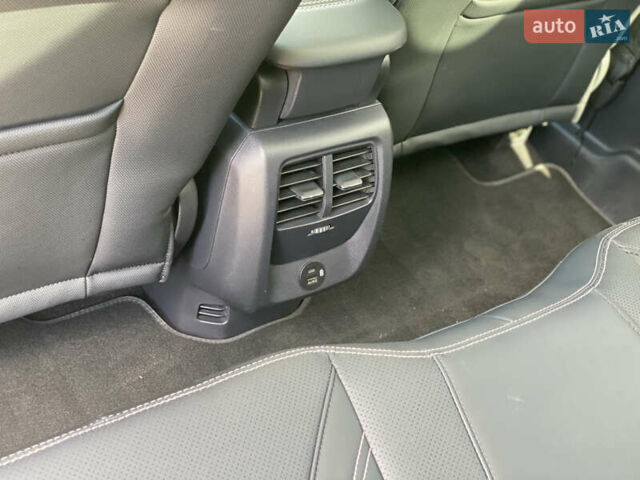 Сірий Форд Mustang Mach-E, об'ємом двигуна 0 л та пробігом 76 тис. км за 25700 $, фото 65 на Automoto.ua